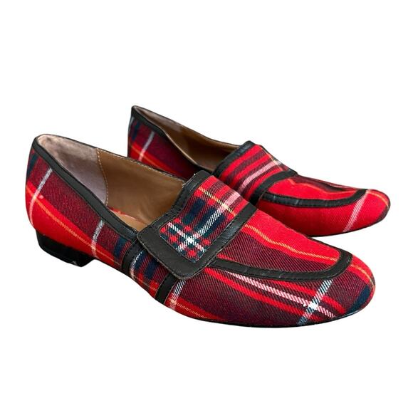 Bettye Muller Women's Red Tartan Plaid Loafers Flats Size 6 - Picture 1 of 13